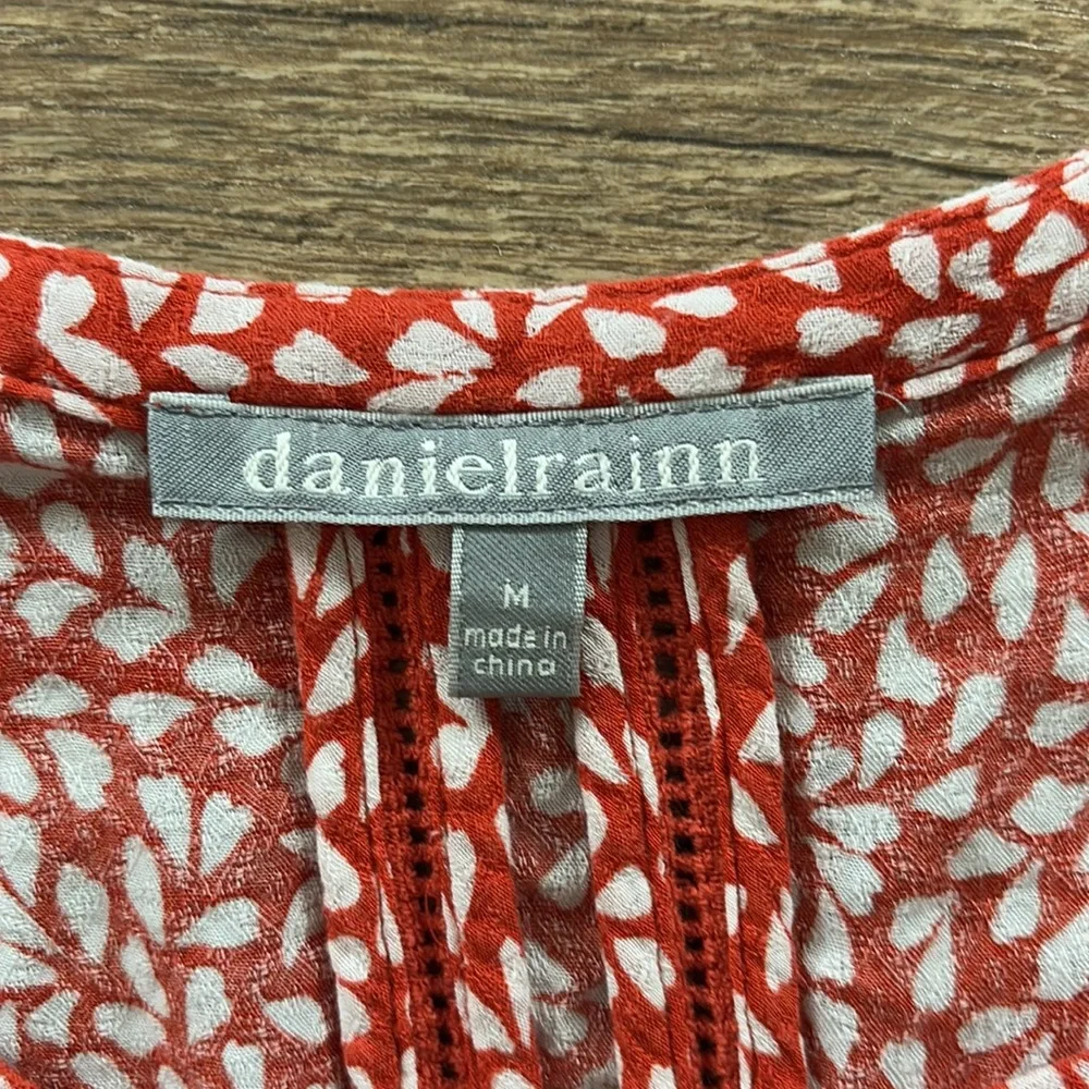 Daniel Rainn lightweight short